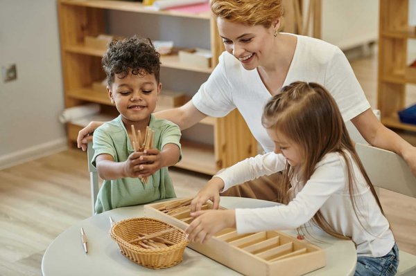 Come utilizzare i metodi di insegnamento Montessori per sviluppare l'autonomia nei bambini?